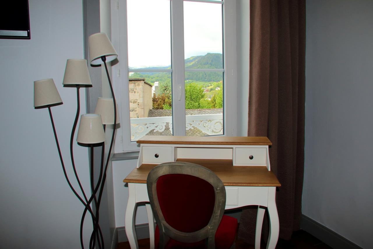 Auberge Les Volcans Murat  Buitenkant foto