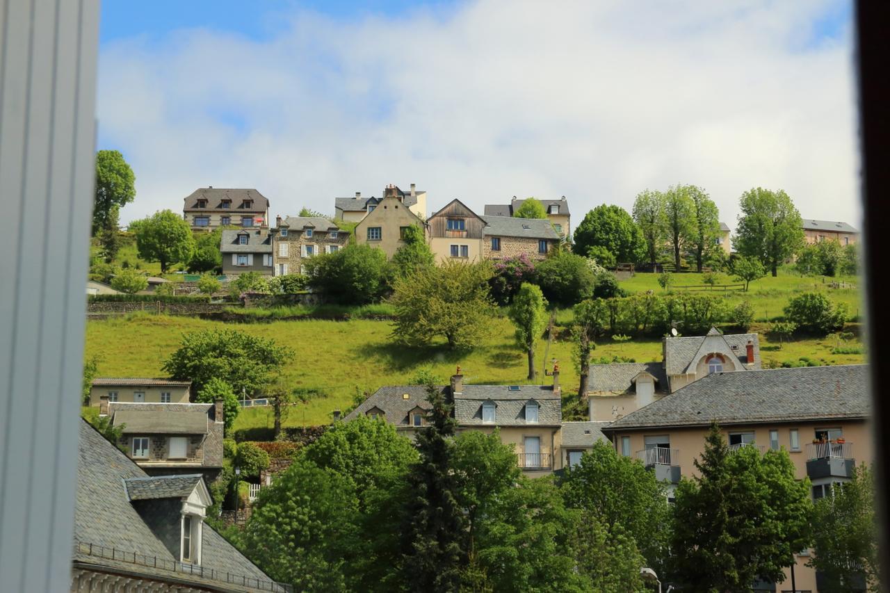 Auberge Les Volcans Murat  Buitenkant foto